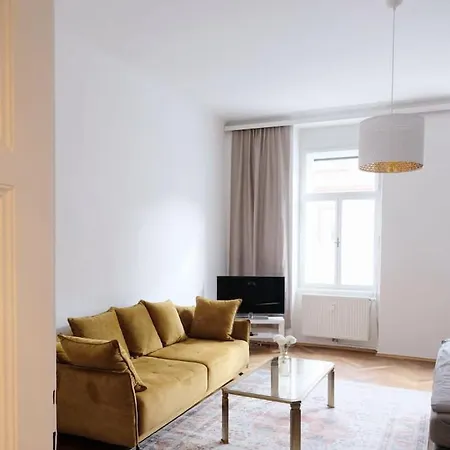 Noor - Calm With Garden - Free Parking & Near Messe アパート *